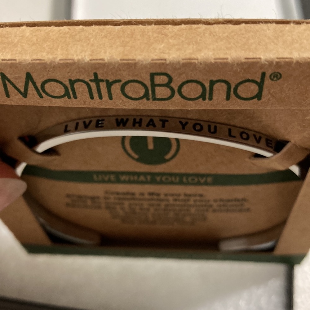 NIB Mantra Band Bracelet, - Picture 2 of 5